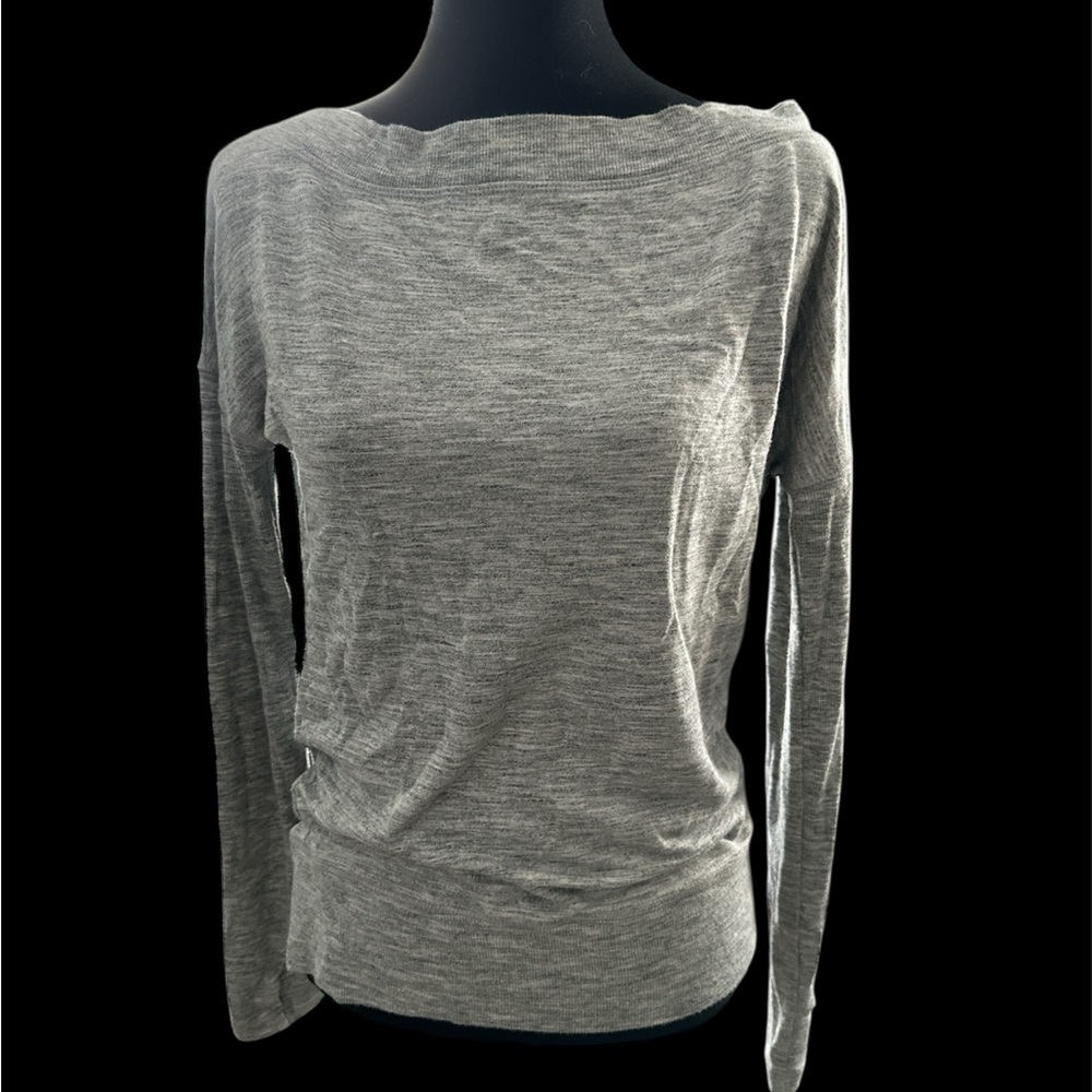 Athleta Heather Gray Long Sleeve Top